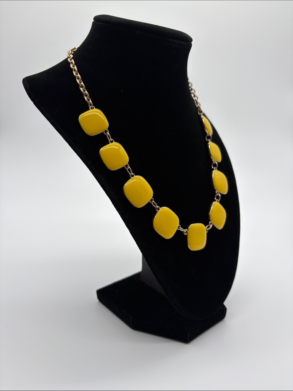 Yellow Statement Necklace Gold Tone Chain Square Beads Women - Picture 2 of 4